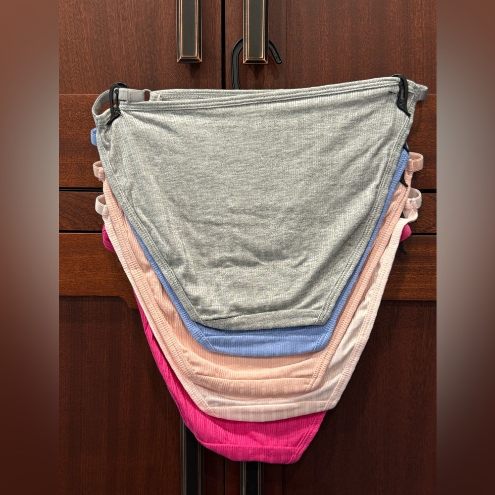 Steve Madden NWT Size S 5Pk Pinks, Blue, Gray, & Cream Ribbed Panties (I032) - Picture 5 of 10